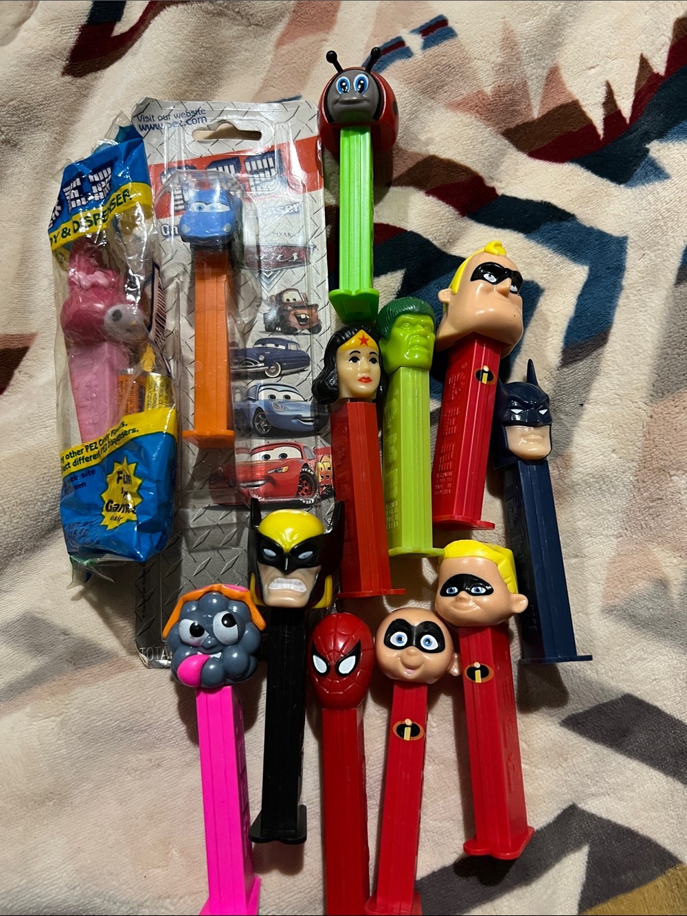 Pez dispenser Character Candy Dispenser - Assorted Colors see pics for details 4